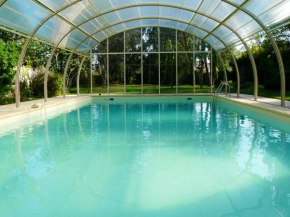 Maison de 4 chambres avec piscine partagee jardin clos et wifi a Duravel